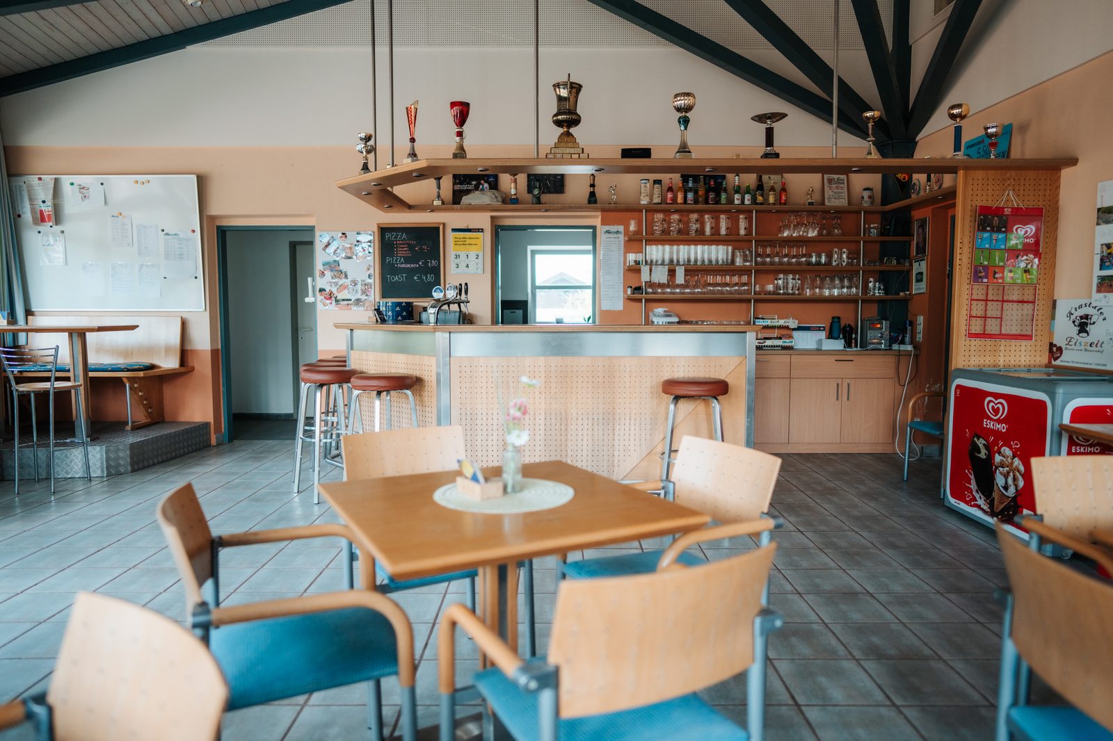 Stüberl & Bar
